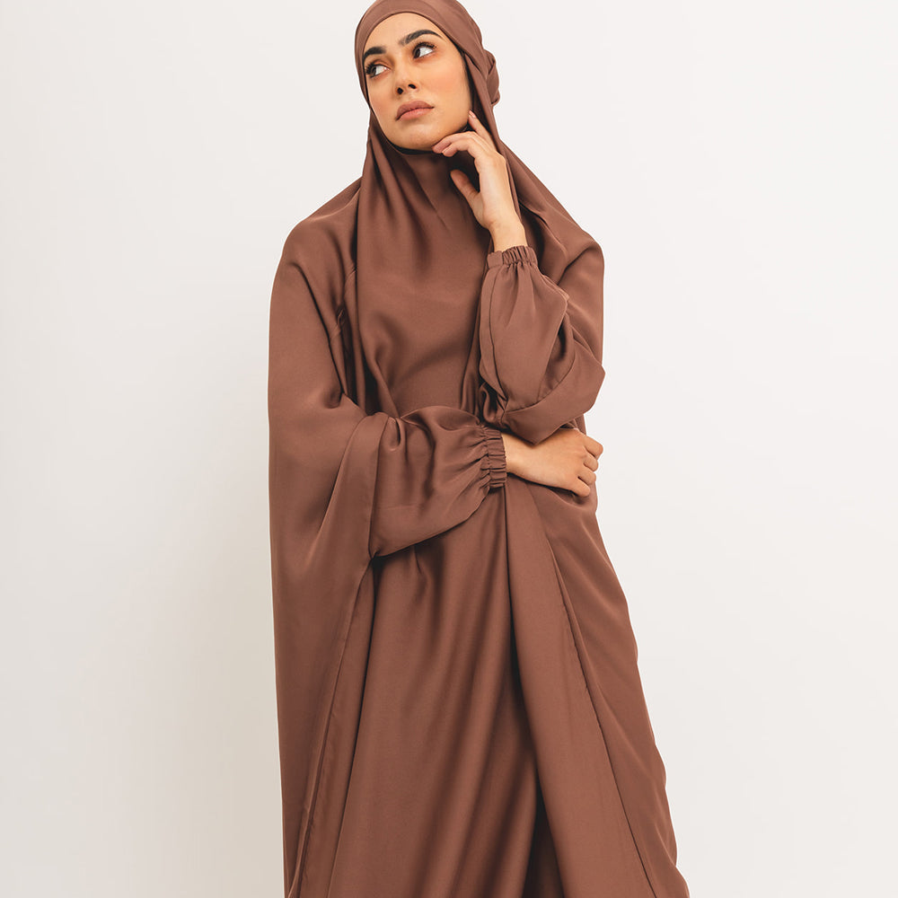 Khimar marron classique avec poignets élastiques et lien à l'arrière